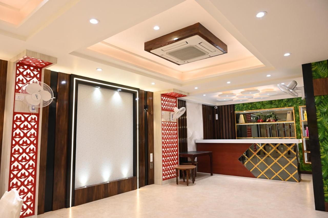 Hotel Olive Crown Lucknow Zewnętrze zdjęcie